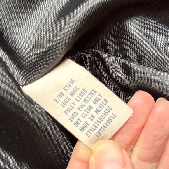 Dress Barn Black Women's Blazer Coat Wool with Structured Shoulders - Picture 7 of 9